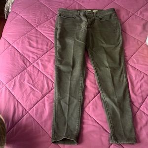 Levi low rise jegging